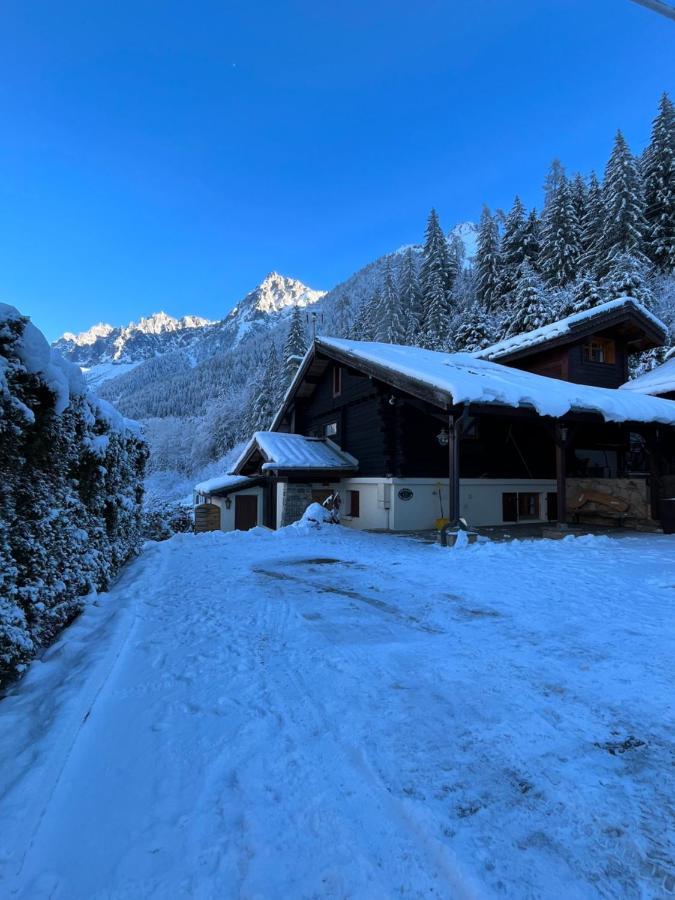 אוש Chalet Galadhrim Chamonix Mont Blanc Valley מראה חיצוני תמונה